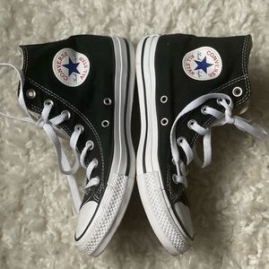 Women’s Black High Top Converse Sneakers size 7.5
